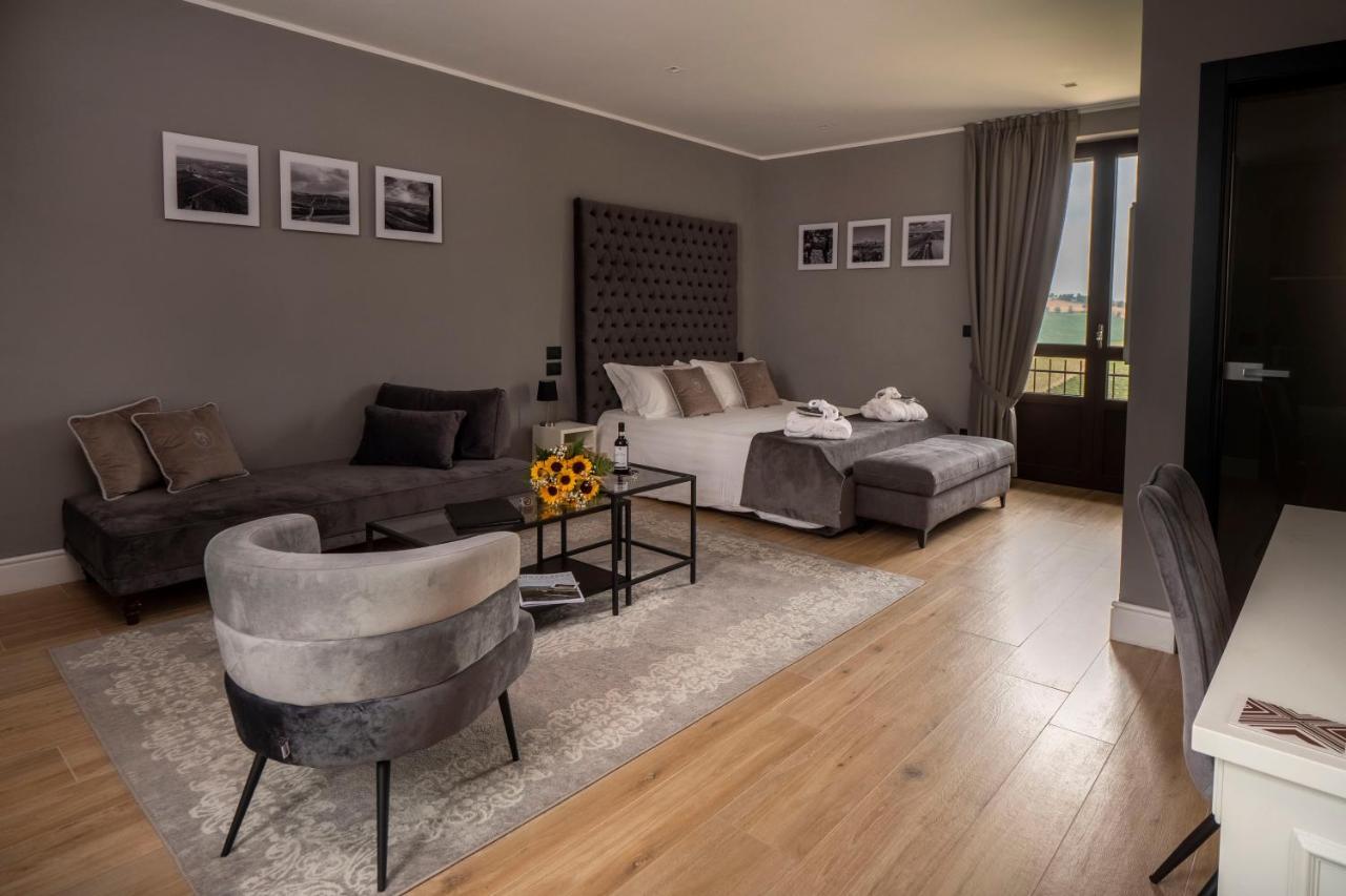 Montalbera Wine Suites Montemagno  المظهر الخارجي الصورة